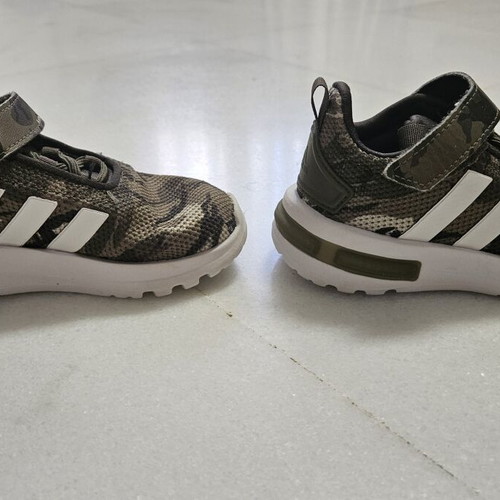 Adidas children's athletic shoes like new, camouflage design, size 25
