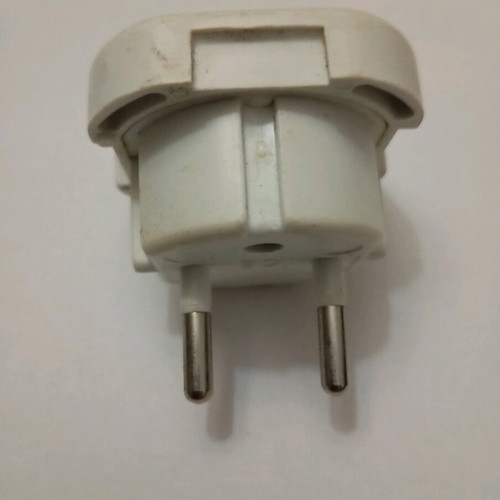 Adapter plug for USA devices like new, white