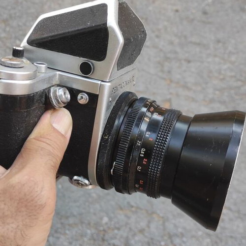 Pentacon Six TL camera in excellent condition