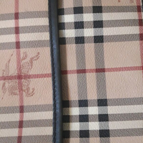 Burberry crossbody bag like new, canvas with leather details