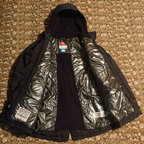 Columbia jacket like new with fleece hood and waterproof protection
