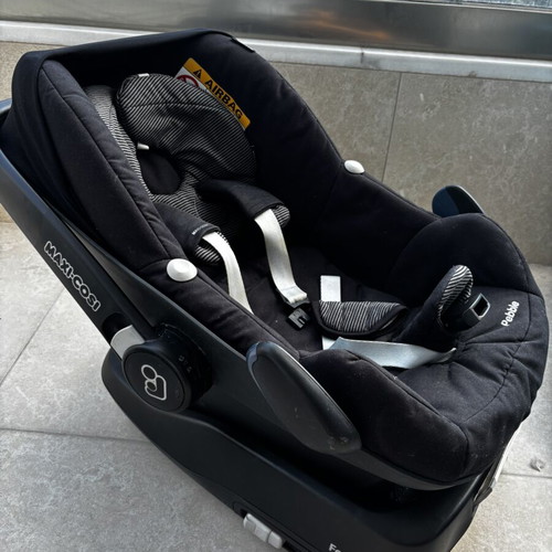 Car Egg Seat with Isofix like new