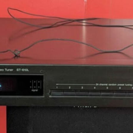 Technics Stereo Receiver ST-610L like new