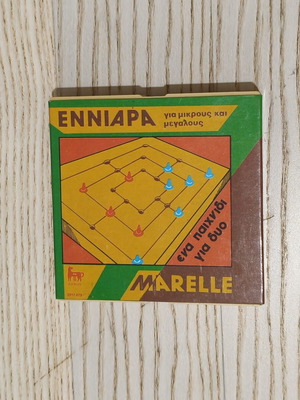 Vintage Enniara Doureios Marelle pocket game like new