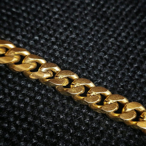 Stainless steel gold-plated Cuban link chains like new