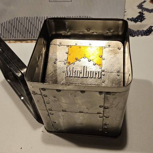 Marlboro Metal Anniversary Boxes like new with packaging case