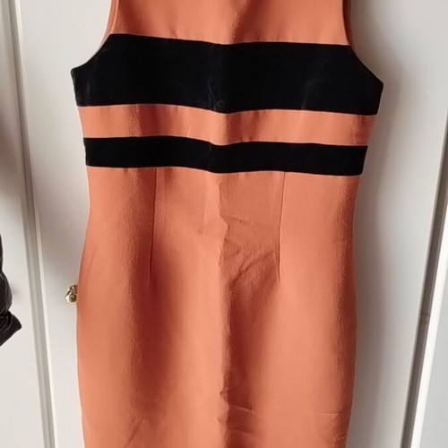 Bill Cost women's dress orange, like new, size M