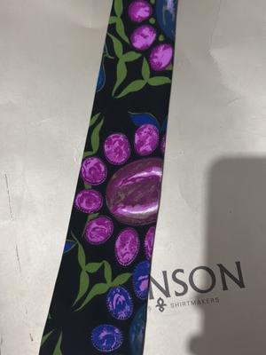 Γραβάτα silk μεταχειρισμένη, φορεμένη ελάχιστα