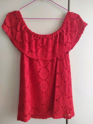 Blouse with ruffles like new, orange and red, Peacocks size M