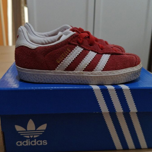 Adidas Originals Gazelle kids sneakers - 17,00 - Vendora.cy Adidas Originals Gazelle kids sneakers - 17,00 - Vendora.cy