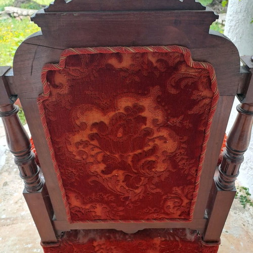 Antique set of 2 carved chairs and 1 octagonal table used