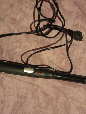 Curling iron used, used once