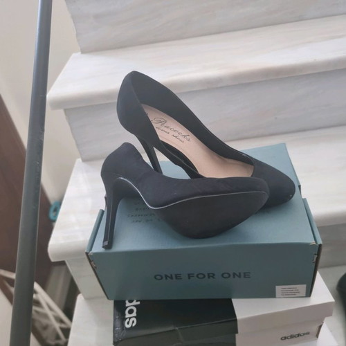 Women's heels in good condition, size 38, pack
