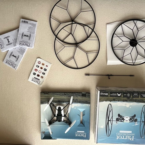 Parrot MiniDrone Rolling Spider refurbished for spare parts