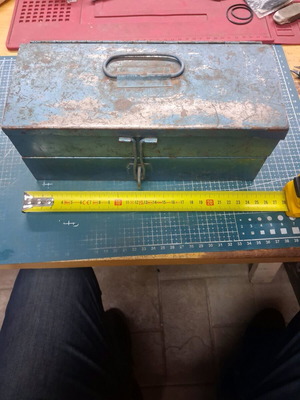 Metal toolbox used, small 25x10x10 cm