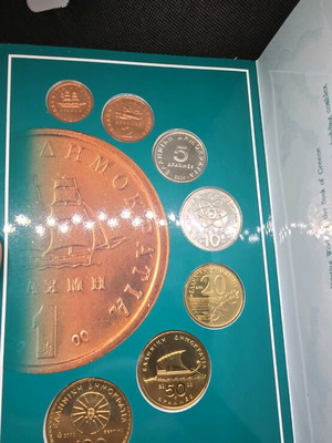 2000 Coin Series proof like, new condition