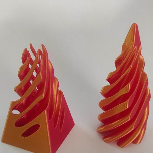 3d Impossible Vortex Pyramid Passthrough Fidget Toy pink-yellow new