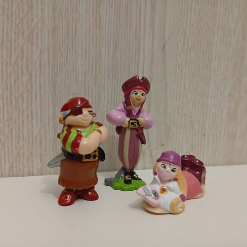 Kinder Surprise Joy Kinder Surprise Figures Miniatures Monsters and Pirates