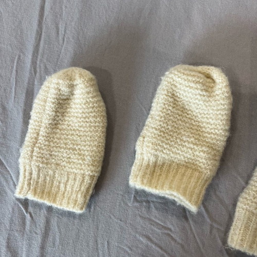Marks&Spencer hat and gloves set used for 6 months old