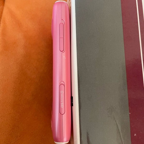 LG Cookie Lite T300 new pink phone with accessories
