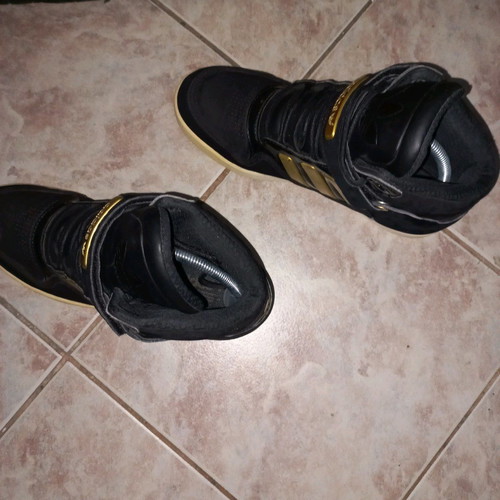 Adidas men's athletic boots used, size 42, black