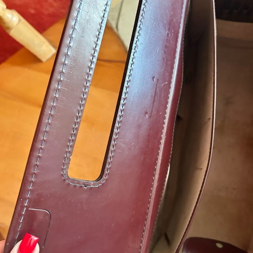 Vintage leather briefcase Infomecanica used, burgundy color