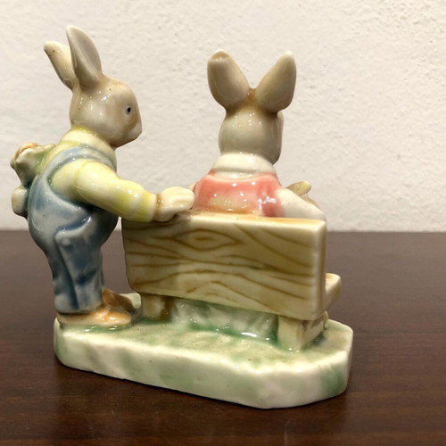 Vintage porcelain figures by Albert Kessler, set of 3, like new