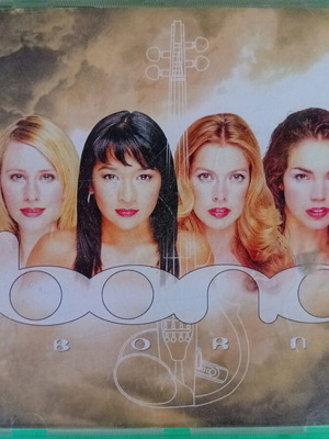 Bond Born CD like new