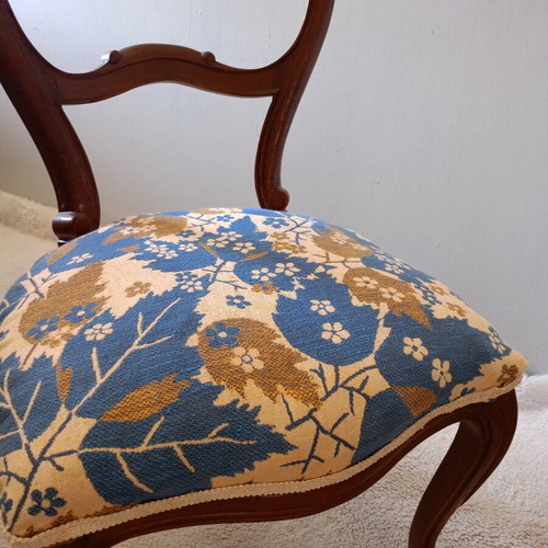 Solid walnut wood chair with upholstery like new condition
