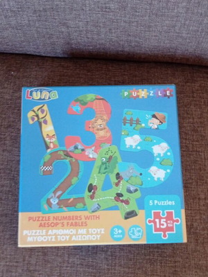 Children's puzzle like new, numbers with Aesop's fables