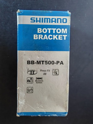 Shimano Bottom Bracket MT 500 PA like new