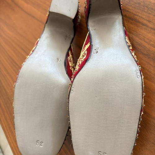 Velvet gold-embroidered handmade pasoumia slippers, size 39