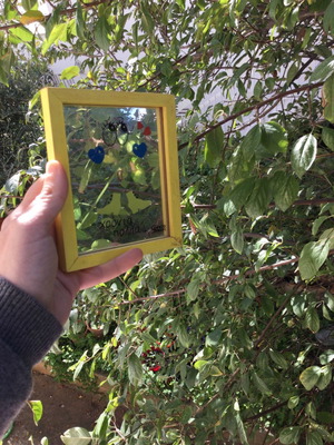 Малко винтидж огледало