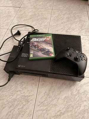 Xbox One Fat 500 GB κονσόλα με παιχνίδι MotoGP 18 και χειριστήριο