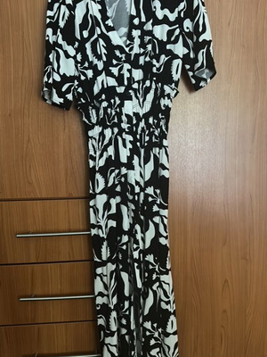 Pink Woman long cotton dress with buttons, black and white, size S