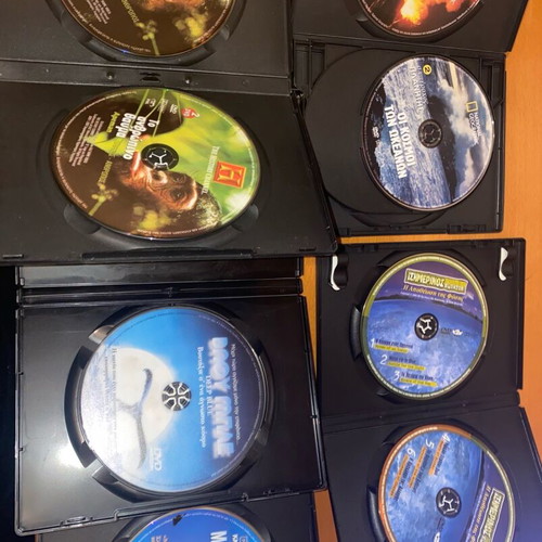 Set of 5 documentary DVDs like new, nature and science