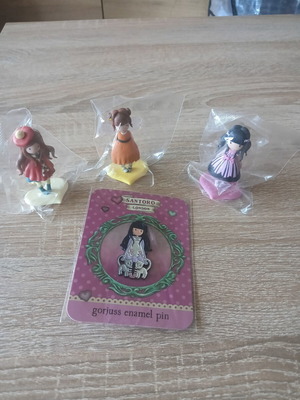 Santoro Gorjuss 3 Mini Figures and 1 Enamel Pin