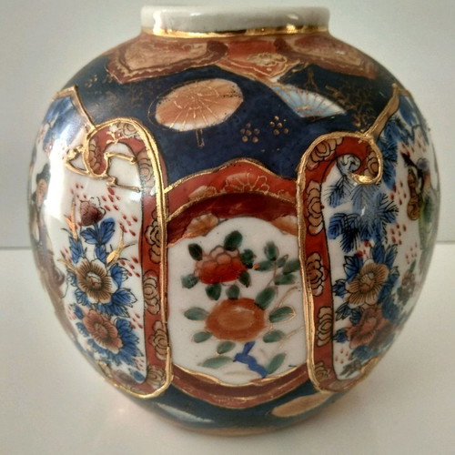 Satsuma vases used, set of 2 pieces