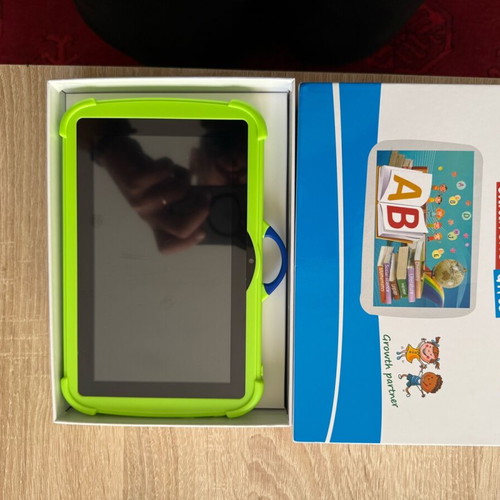 Children's tablet 7” 4GB 64GB with Bluetooth headphones gift new