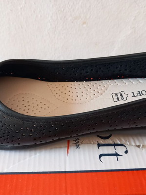 B-Soft black moccasins size 36 new, genuine leather