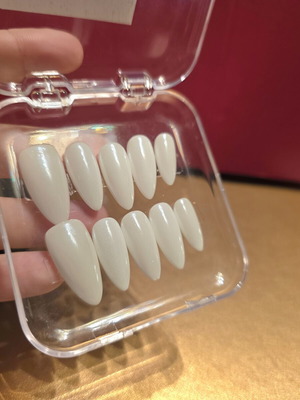 Pearl Handmade Double Layered Acrylic Cat Eye Press On Nails