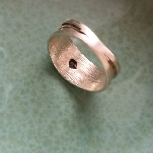 Silver ring 925 like new, size 17.7 (56)