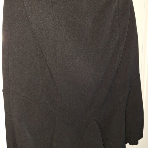 Madlen medium women's skirt above the knee used