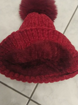 Red hat for girl like new, size XS