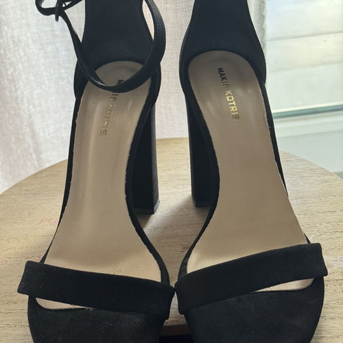 Makis Kotris sandals size 37 like new, black platform