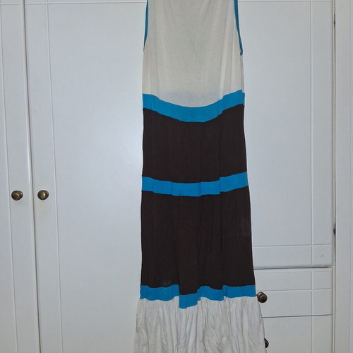 Long cotton dress like new, sleeveless with ruffles