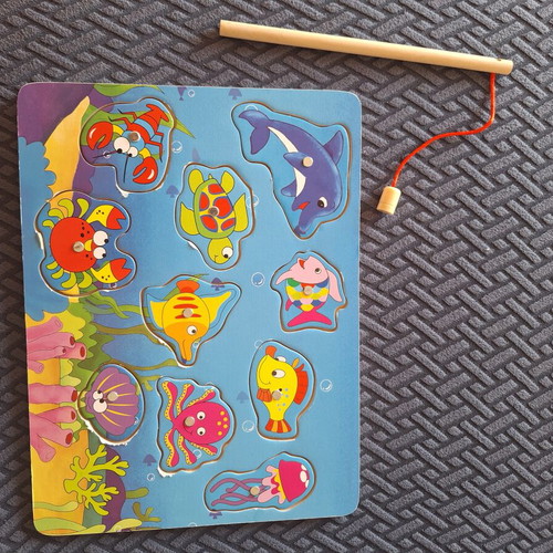 Wooden puzzles set of 4 used with fishing magnets
