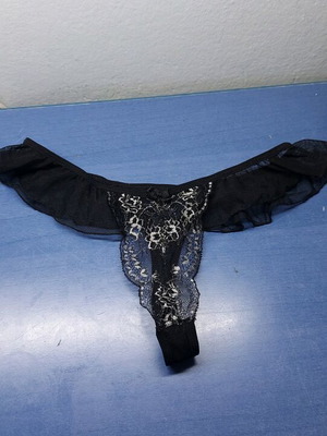 String new Passion black, length 50 cm