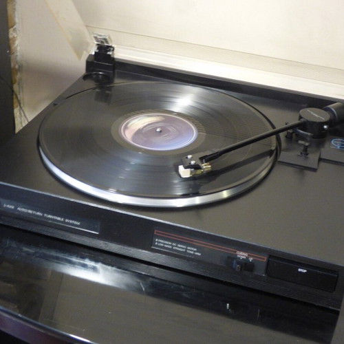 JVC L-AX11 turntable with Audio-Technica AT-3600 cartridge