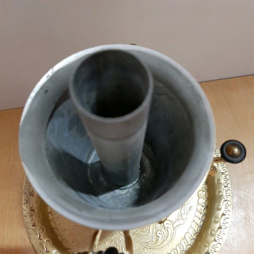 Rare oriental samovar like new with bronze tray